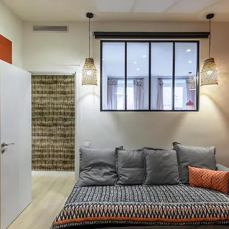 Apartment Beau 3p Quartier La Tour St Francois Vieux *